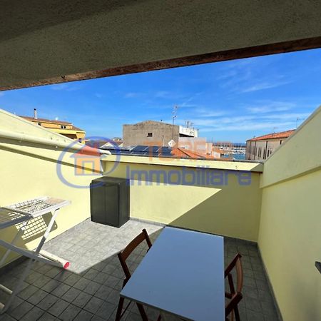 Apartmán La Mansarda Di Via Galilei Porto Torres Exteriér fotografie